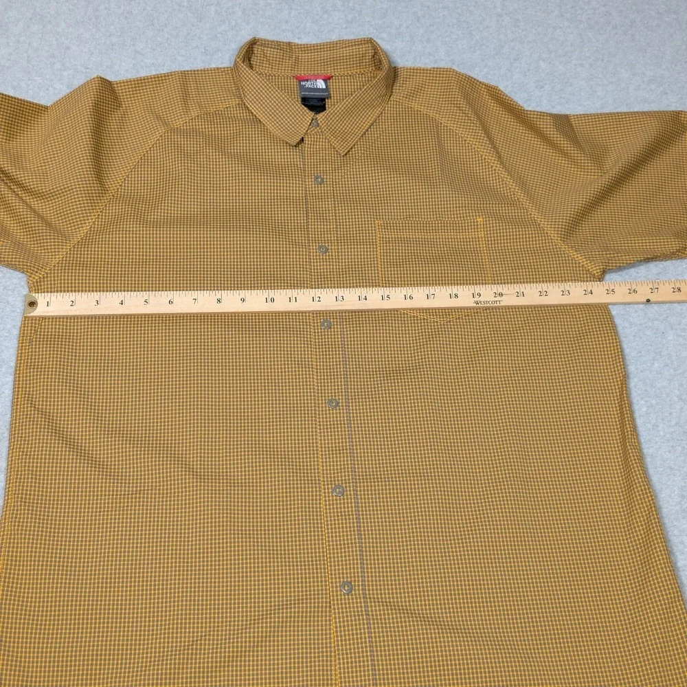 The North Face Short Sleeve Snap Button Up Shirt Mens XL Short Sleeve Yellow